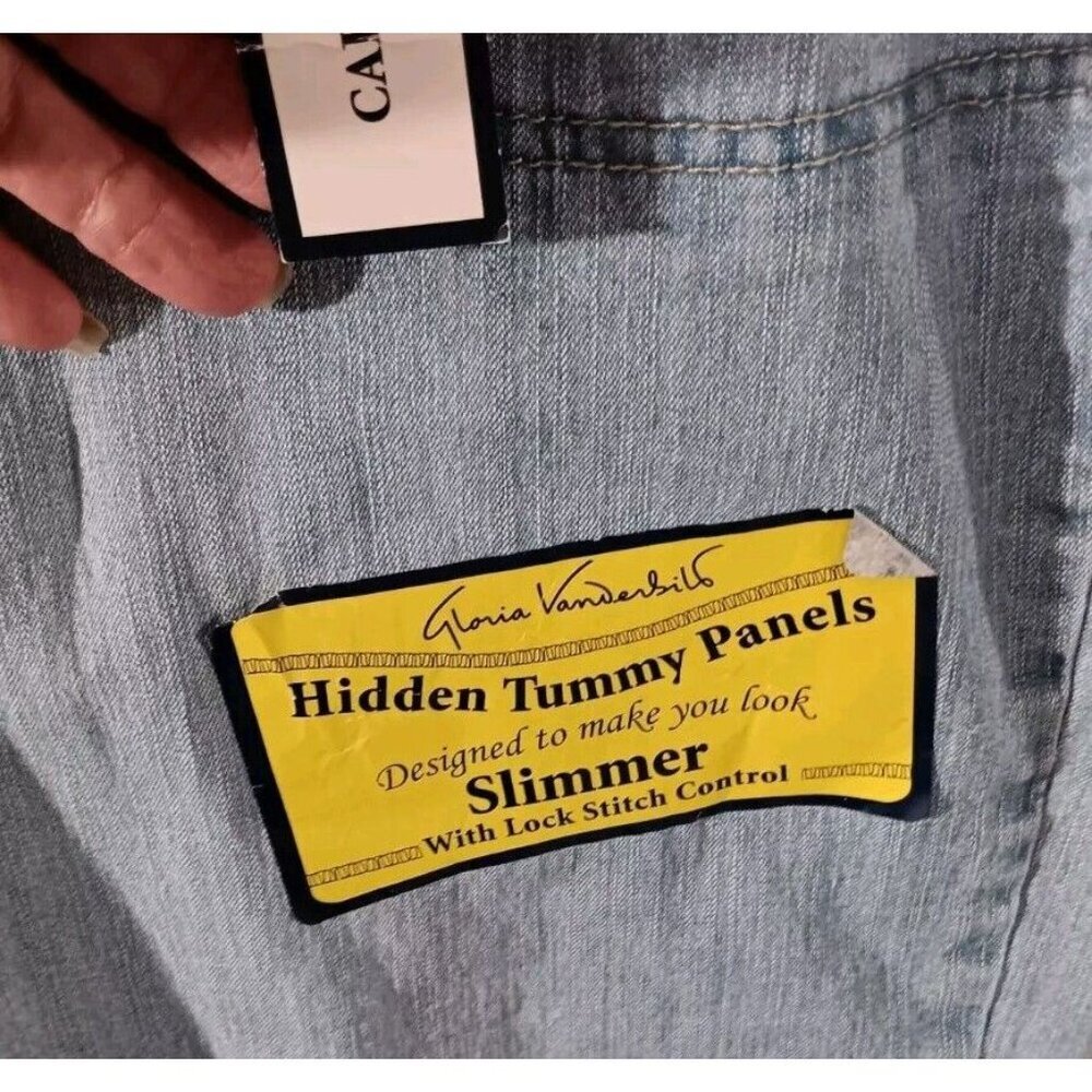 Gloria Vanderbilt Denim Capris with Floral Hem - Picture 8 of 8